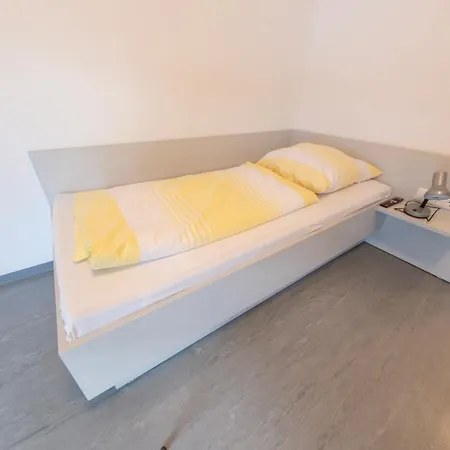 公寓式酒店 Apartmenthaus Und Monteurzimmer